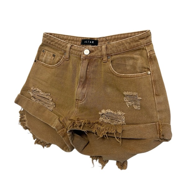 Alter size 29 EUC Women's Brown Distressed Shorts - Picture 1 of 6